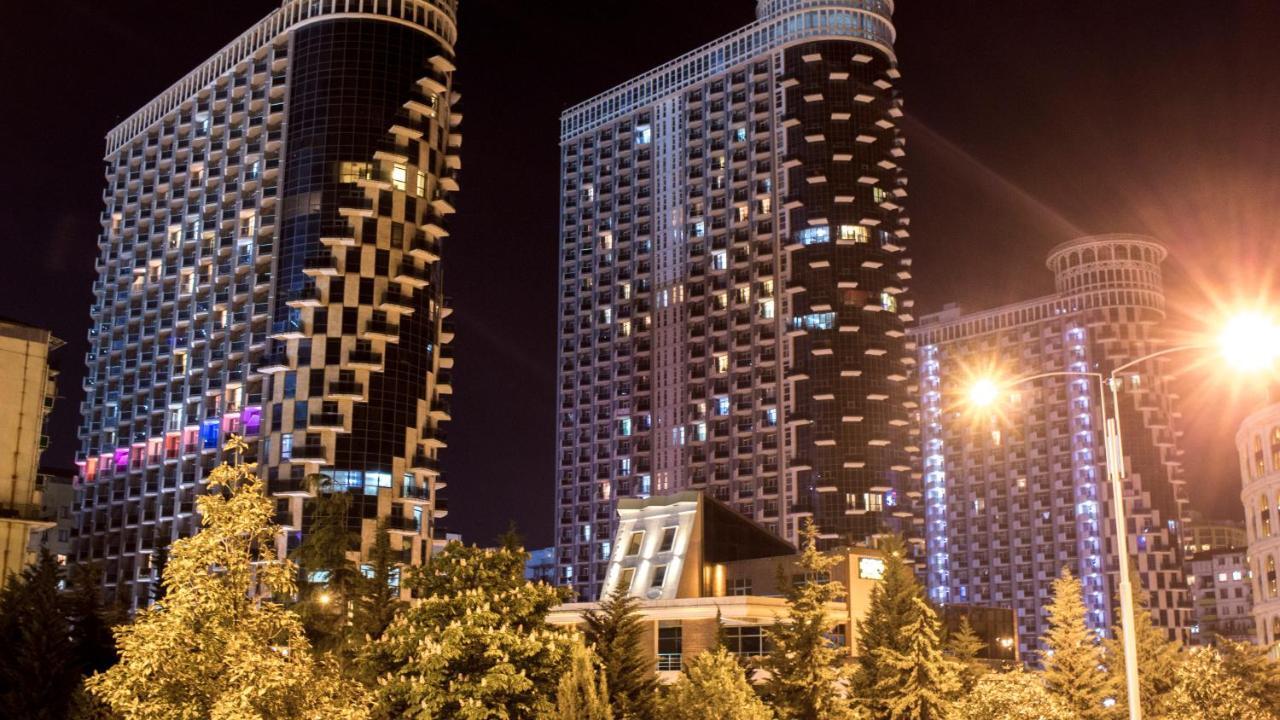 Sea View Rock Hotel Batumi Esterno foto